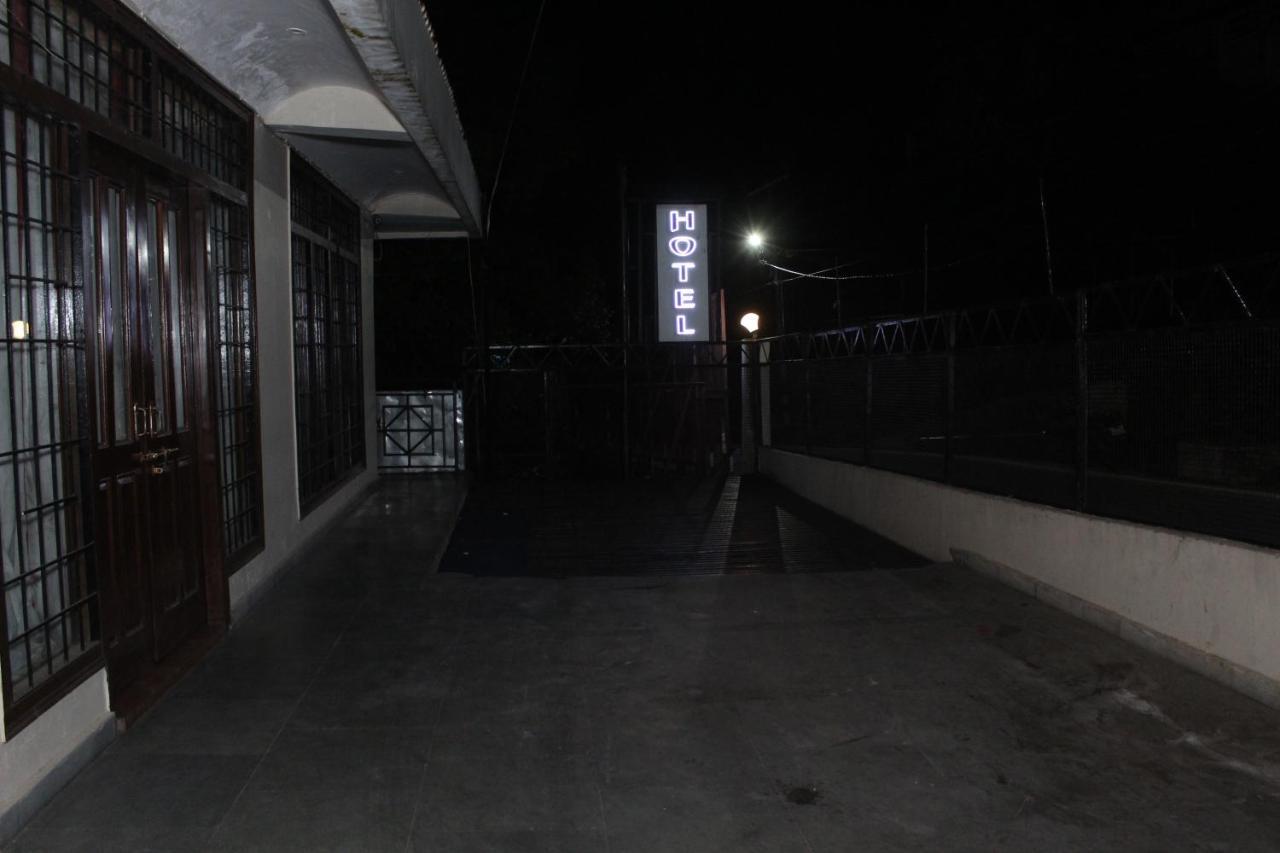 Hotel Dolls Inn Nainital Εξωτερικό φωτογραφία