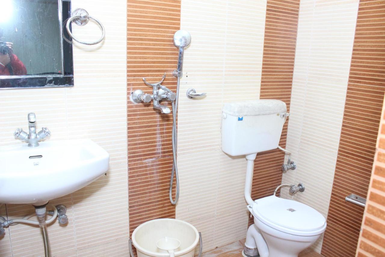 Hotel Dolls Inn Nainital Εξωτερικό φωτογραφία