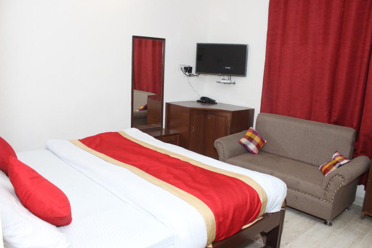 Hotel Dolls Inn Nainital Εξωτερικό φωτογραφία